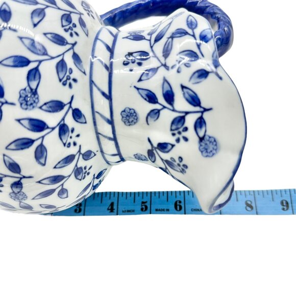 Ceramic Pitcher Vase Blue and White Floral Scalloped Edge Braided Handle 7.5" H - Picture 7 of 7